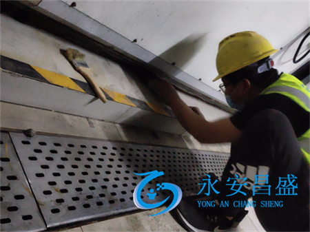 中央空調循環(huán)水進(jìn)行處理