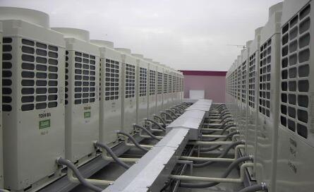 中央空調壓縮機進(jìn)水維修